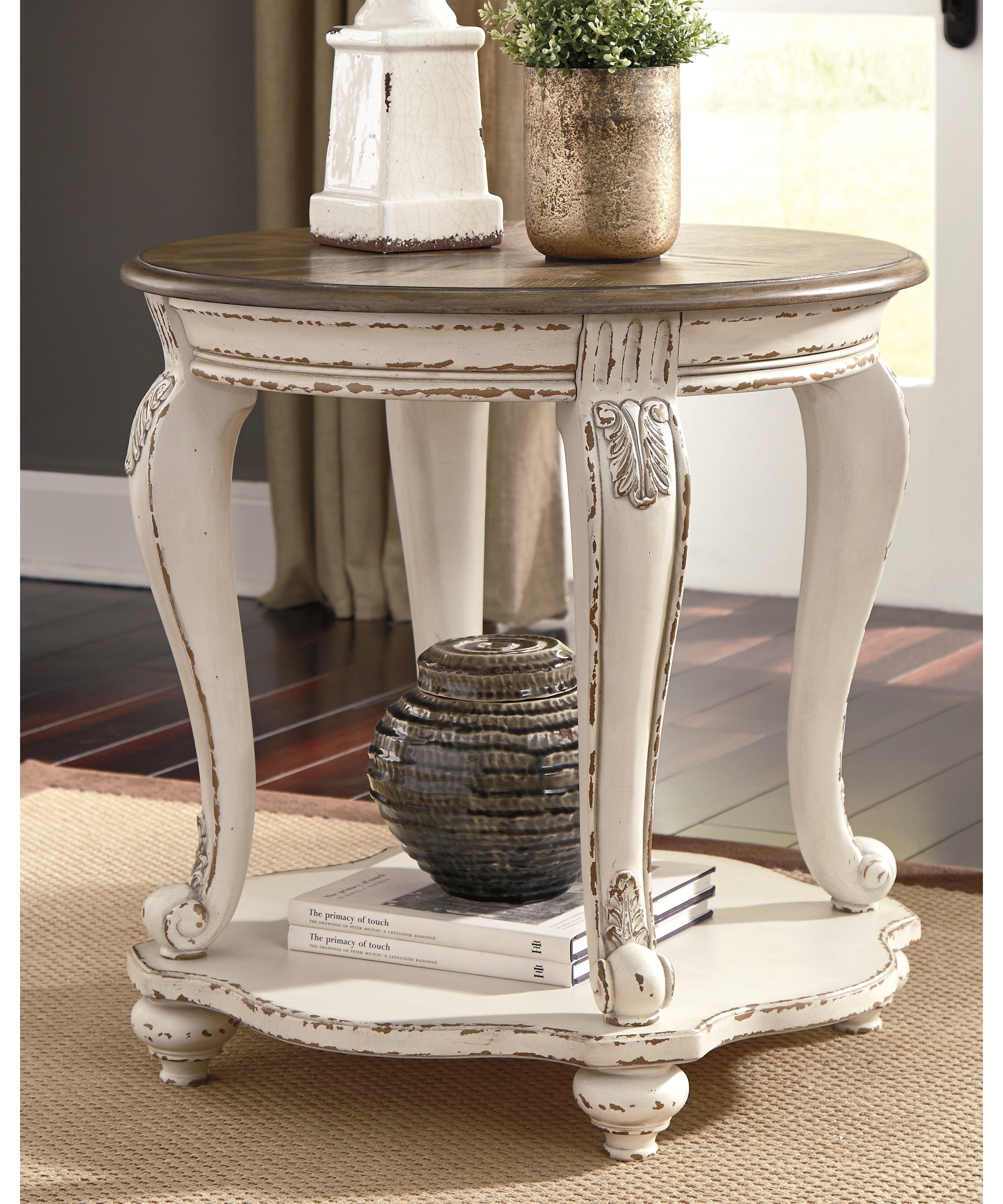 Realyn End Table