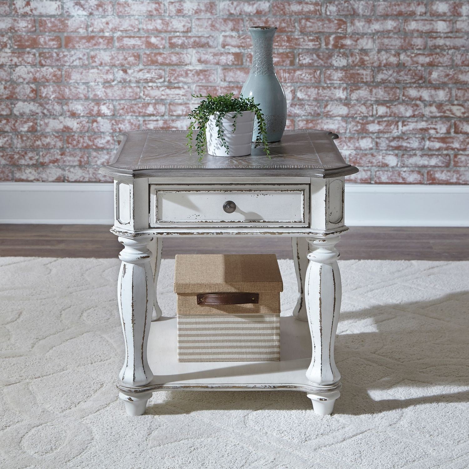 Liberty Furniture Distressed White Turned Leg End Table — image 4