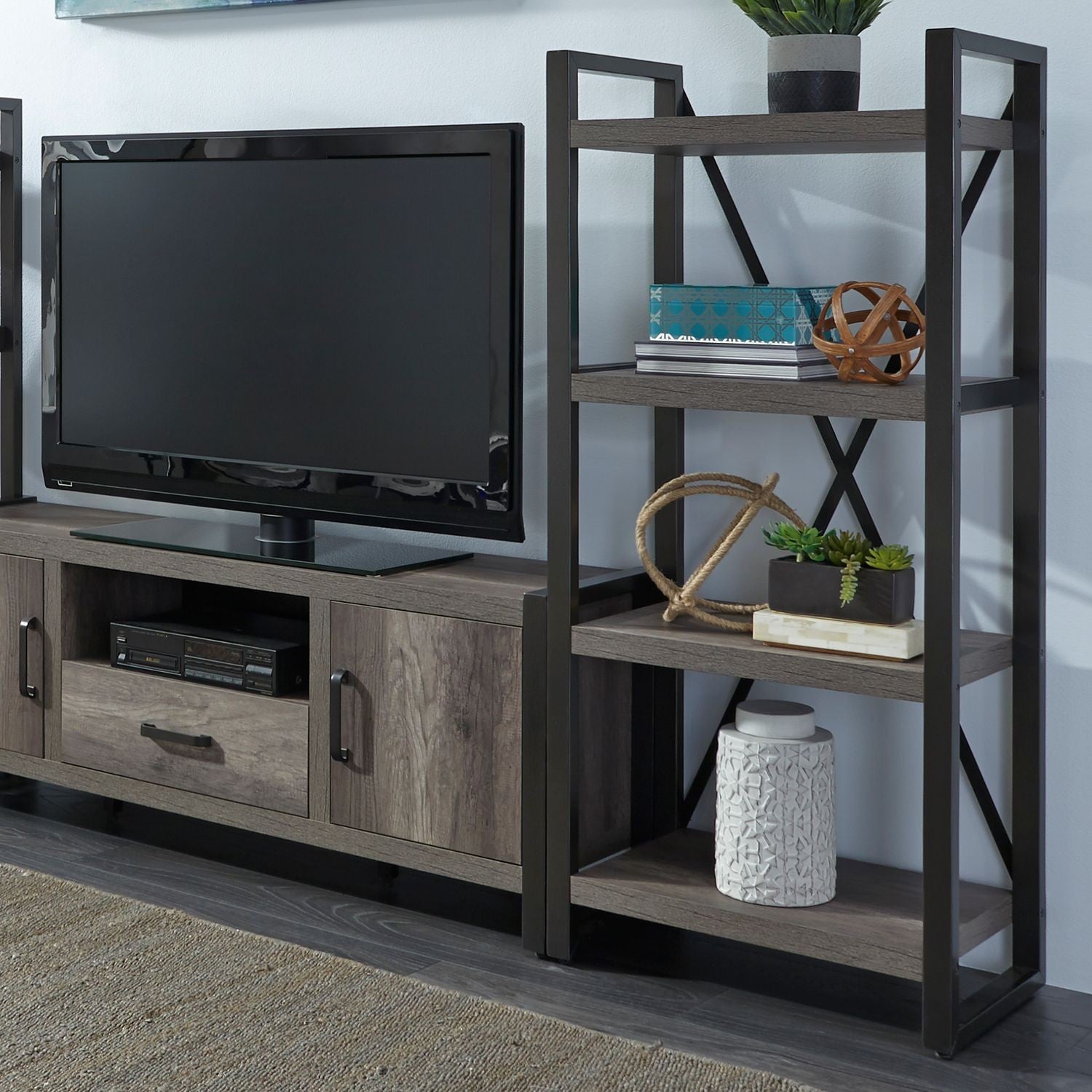 Liberty Furniture Tanners Creek Entertainment Pier - Greystone