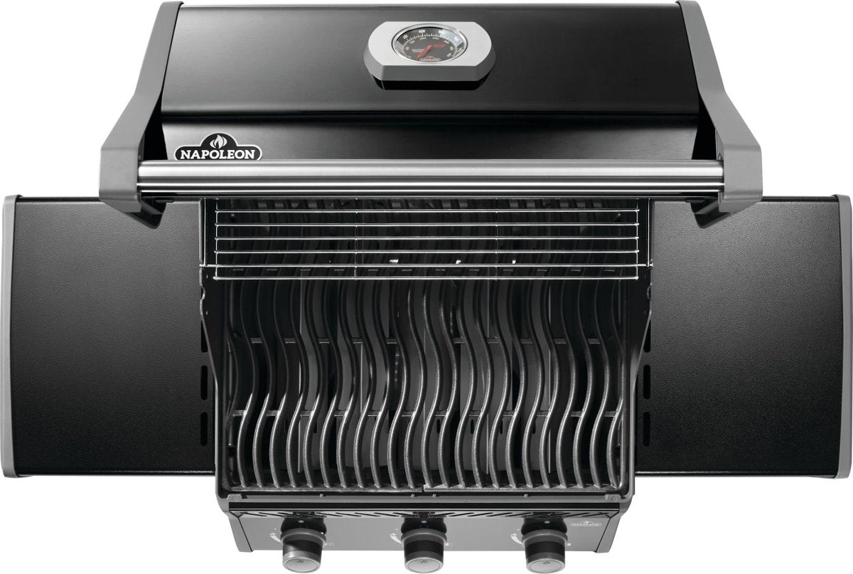 Napoleon Rogue 425 Propane Gas Grill - Black — image 3