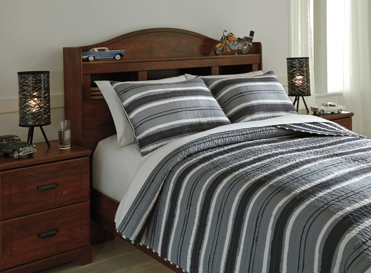 Ashley Merlin 3-Piece Full Coverlet Set