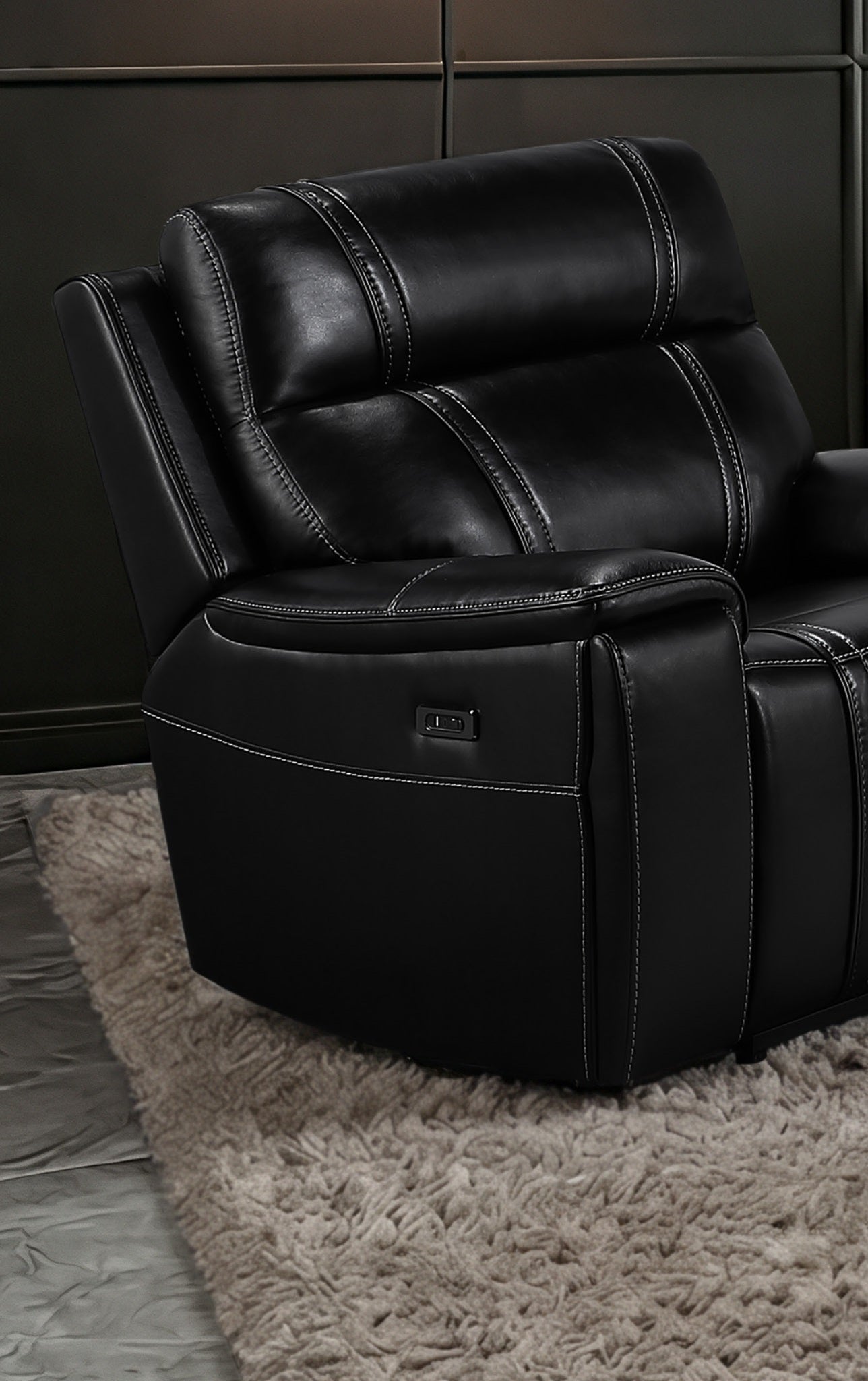 Global Furniture USA U8880 Black Leather Power Recliner